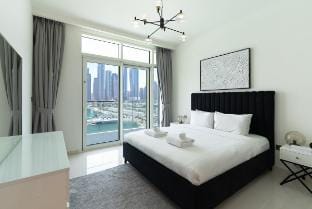 OFFER! 2 BR Apartment - Beach & Marina View Vacation rental in Dubai