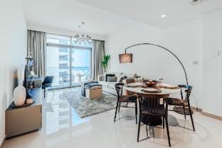 OFFER! Opulent & Chic- 1 BR - Private Beach Access Vacation rental in Dubai
