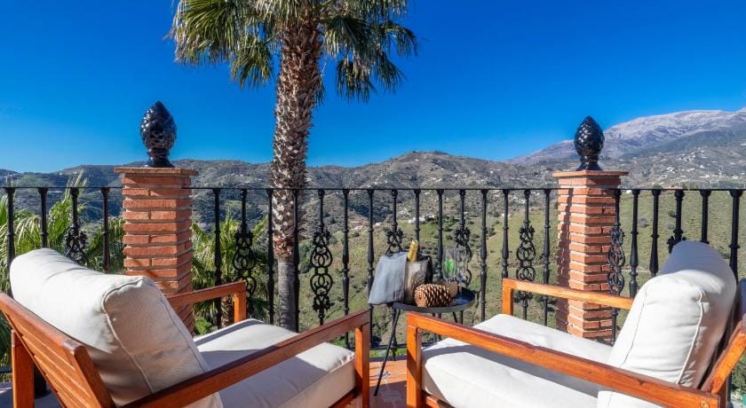 Malaga Hills Boutique & Wellness Hotel Adults Only Hotel in Axarquía