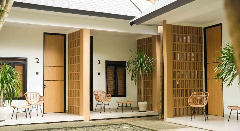 Bale Seccha Hotel in Pujut