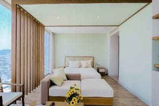 beautiful, high-class sea view apartment. Vacation rental in Da Nang