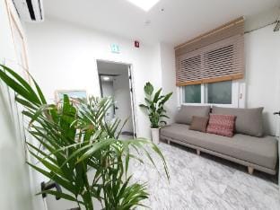 Seoul station Cozy House(2Rooms) # A Apartment in Seoul