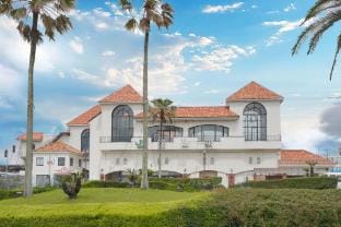 LOISIR TATEYAMA by the sea Villa in Chiba Prefecture