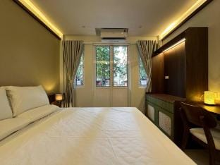 Street-facing room| 2BR| Balcony| Bamboura Home Vacation rental in Hanoi