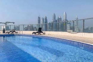 OFFER! Large and Trendy - Studio - JLT Vacation rental in Dubai