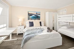 Summery 4BR Home by Mel Airport CBD & Watergardens Vacation rental in Taylors Lakes