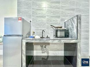 Recxa Suite. KSL2 @Studio 2Pax Near IKEA&Toppen Vacation rental in Johor Bahru