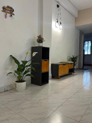 The Rustic Reserve 2Bhk Pvt Apt. Vacation rental in Pune