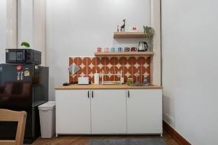 Sunfire House : Chinatown/Street Food/MRT/3BR 2BA Vacation rental in Bangkok