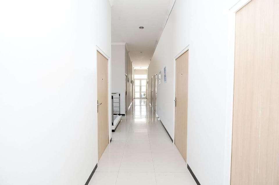 OYO 94580 Peaceful Residence Hotel in Indonesia
