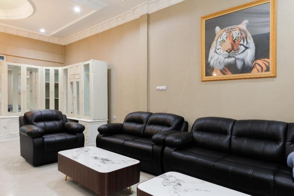 RedDoorz near RSD Idaman Banjarbaru Syariah Hotel in Indonesia