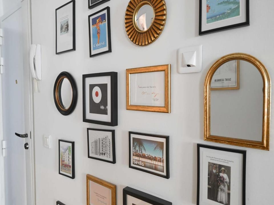 Modern Apartment - 2BR-4P- Canal Saint-Martin Apartment in Paris