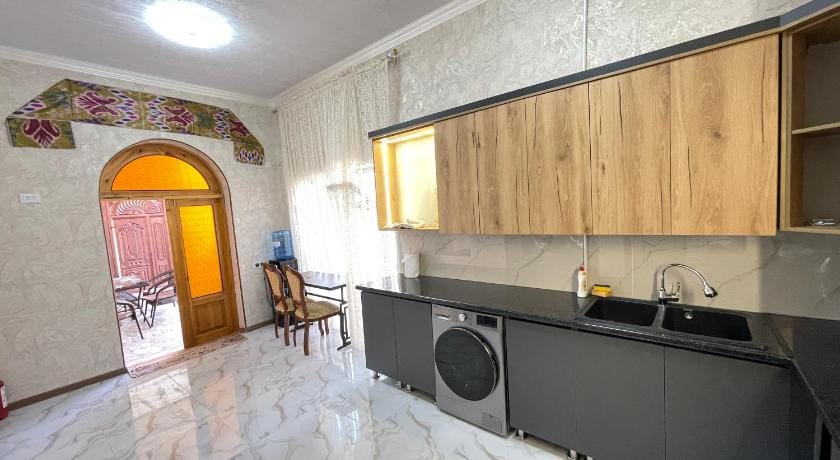 One Global Family Guest Room Samarkand Bed and Breakfast in Europe