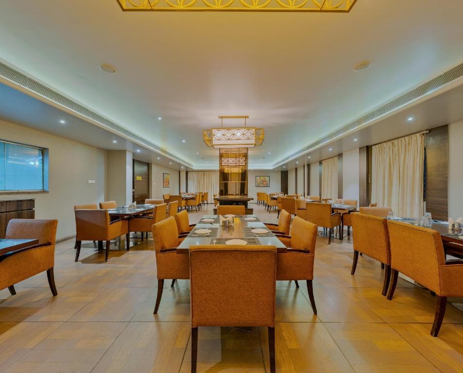 Hotel Black Pearl Sangli Inn in Maharashtra