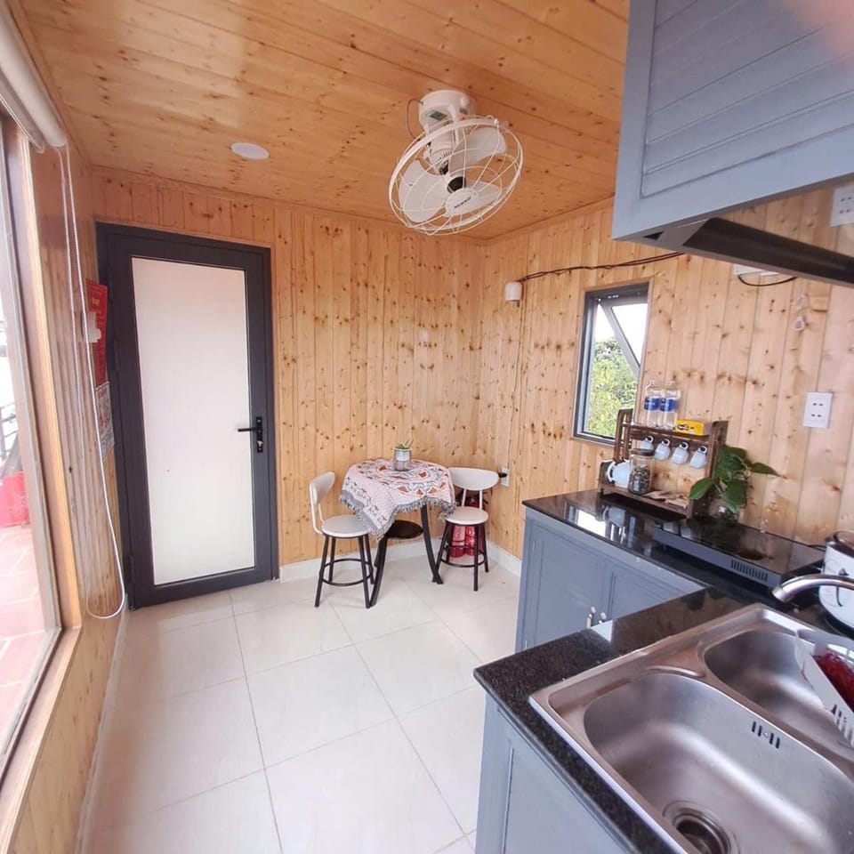 BEE HOME DI LINH Hotel in Lâm Đồng