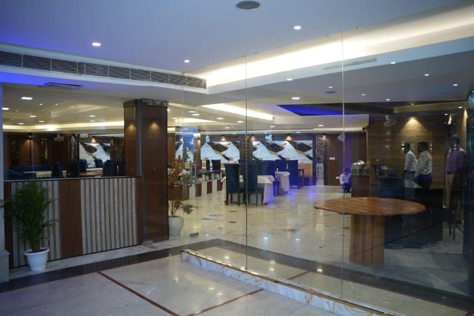Airport Hotel Park Blue By RMR Hotels Hotel in Gurugram
