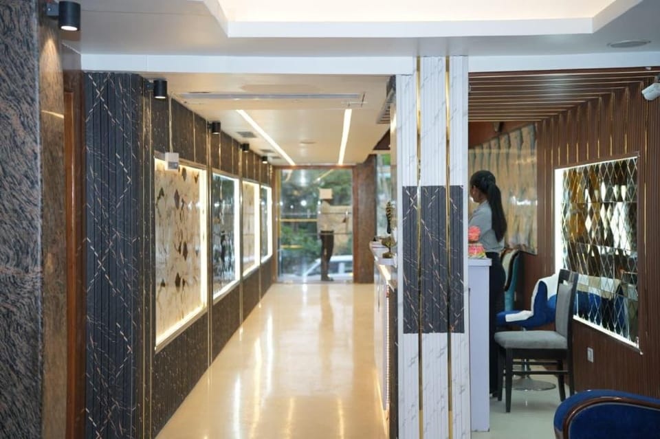 Airport Hotel Park Blue By RMR Hotels Hotel in Gurugram