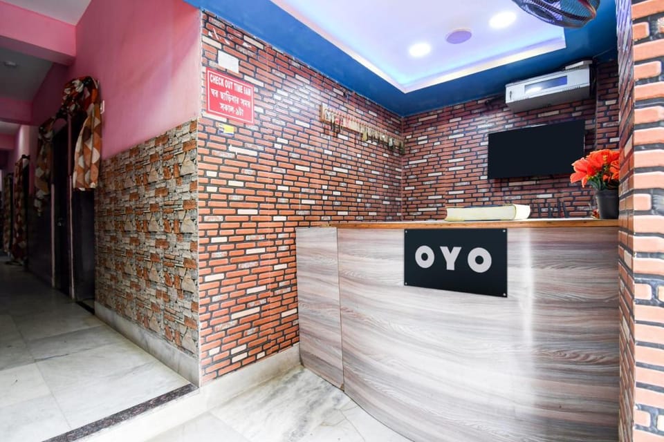 Hotel O Mamoni Guest House Hotel in Kolkata