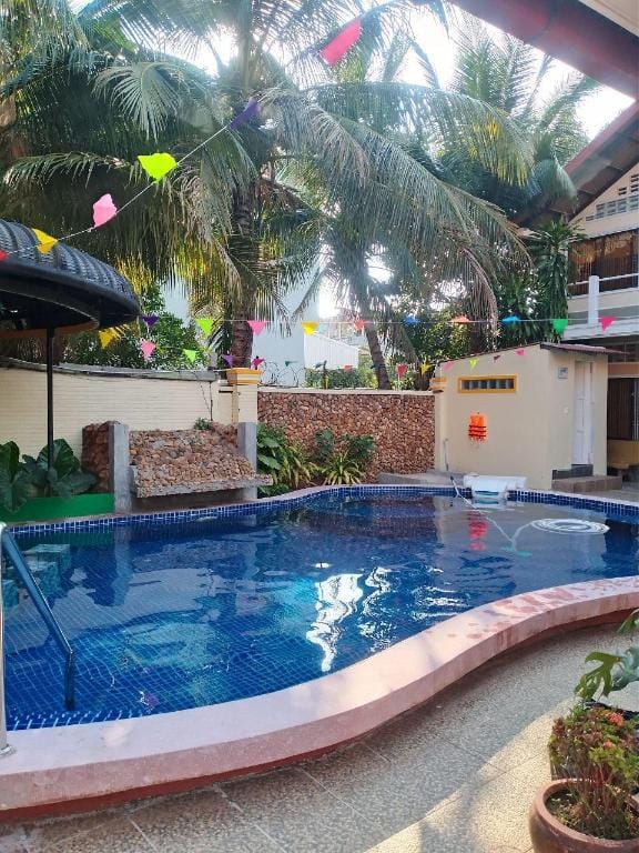Studebaker Guesthouse Bed and Breakfast in Cambodia