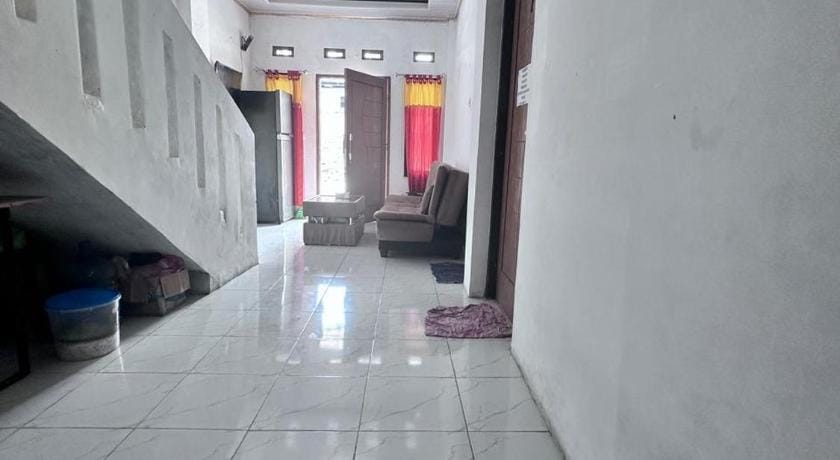 OYO 94563 Mamanu Sukadamai Residence Hotel in West Java