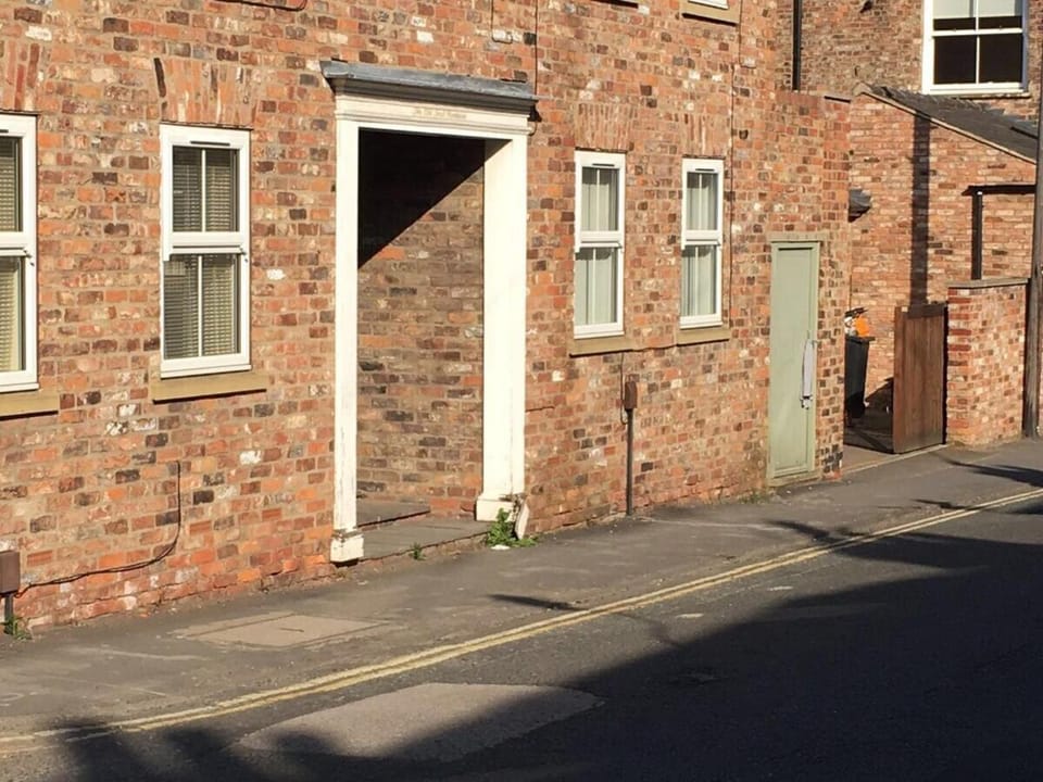The Old Fruit WareHouse Apartment in York
