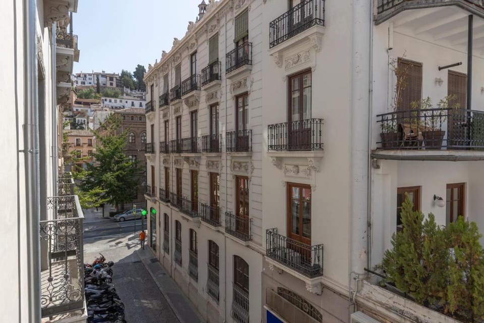 BiBo Suites Marques de Falces Apartment in Granada
