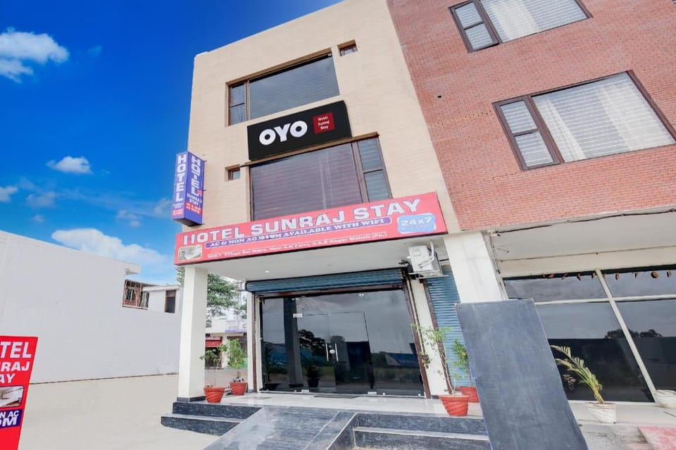 Hotel O Sunraj Stay Hotel in Chandigarh