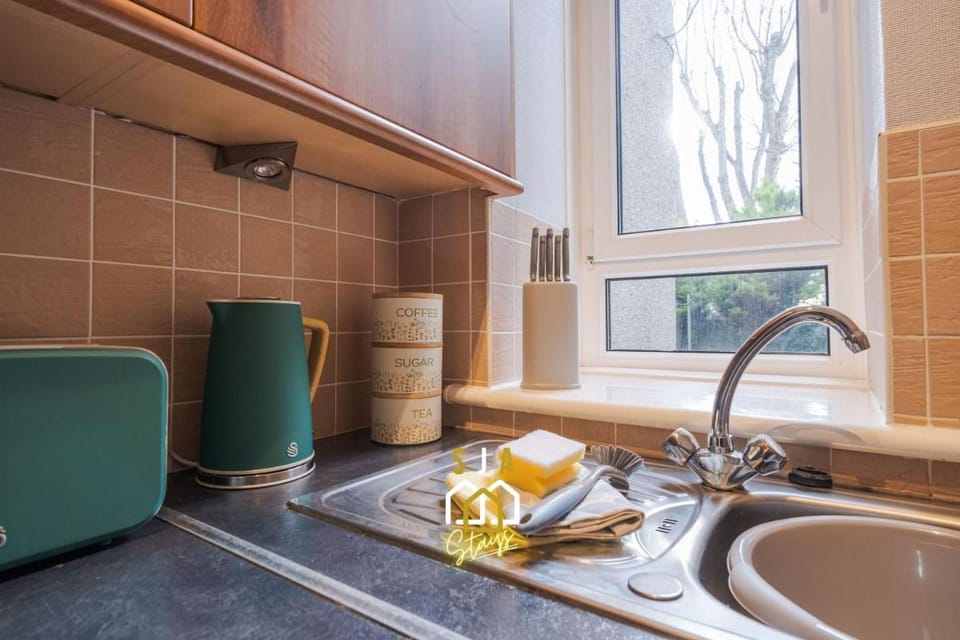 Wallfield Retreat - SJA Stays - 1 Bed Apartment Apartment in Aberdeen