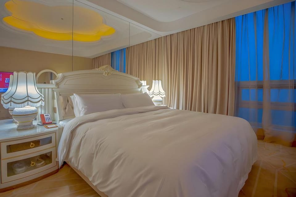 NANJING PLATINUM HANJUE HOTEL 南京白金汉爵大酒店 Hotel in Nanjing