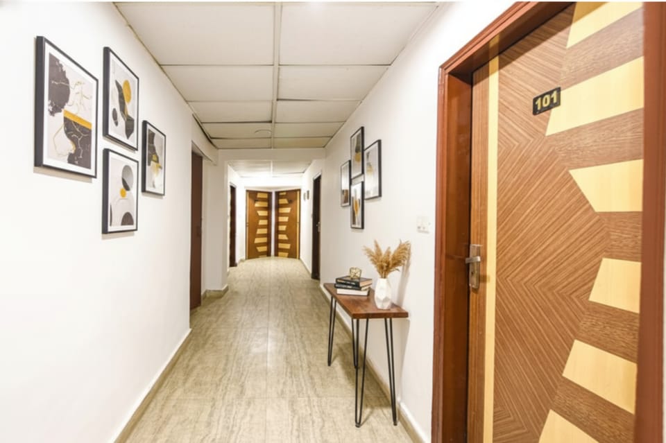 Via Krishna Residency Hotel in New Delhi