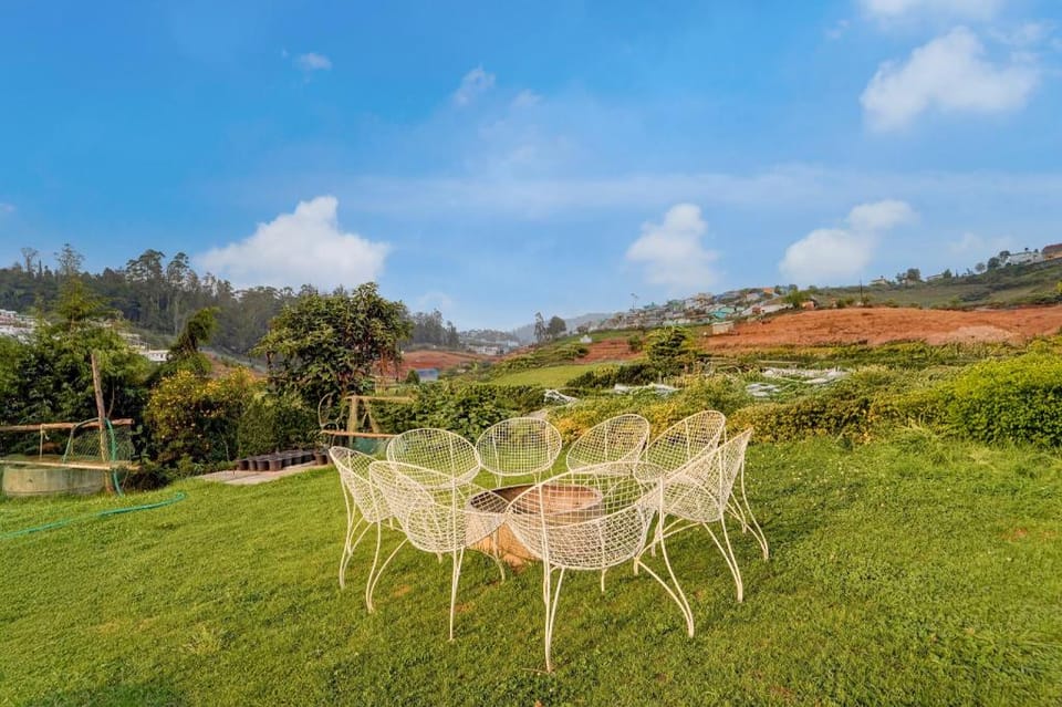 Super Collection O Sun Set View Ooty Formerly Aathira Hill Stay Hotel in Kerala