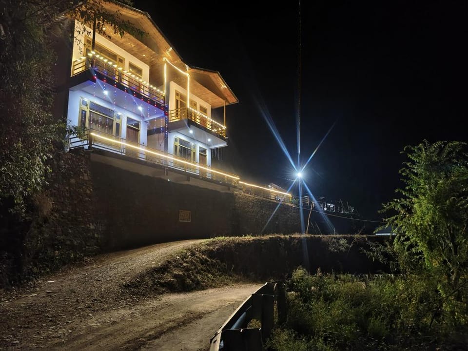 Neerangana Retreat Hotel in Uttarakhand