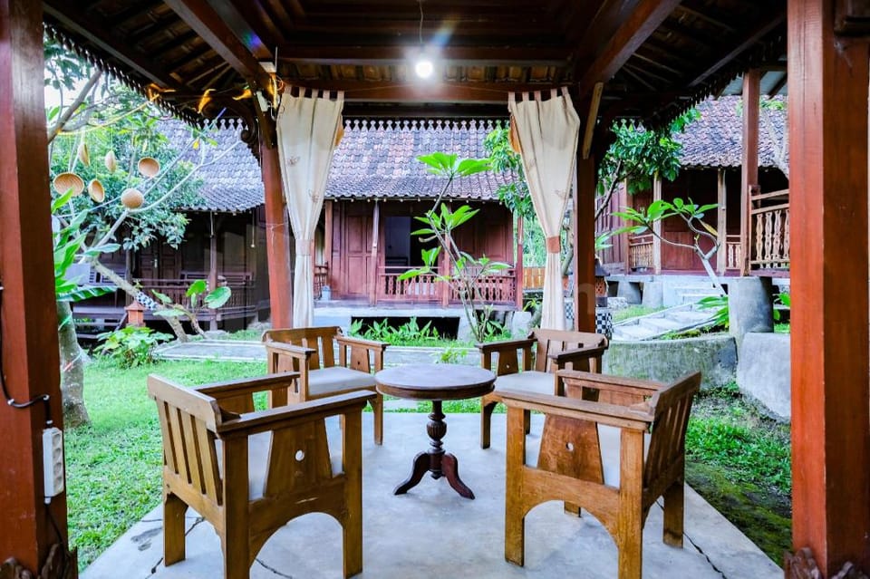 Pondok Daun D Martin Mitra RedDoorz near UMY Hotel in Special Region of Yogyakarta