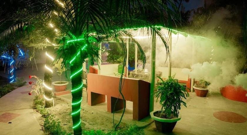 Garden view villa Hotel in West Bengal