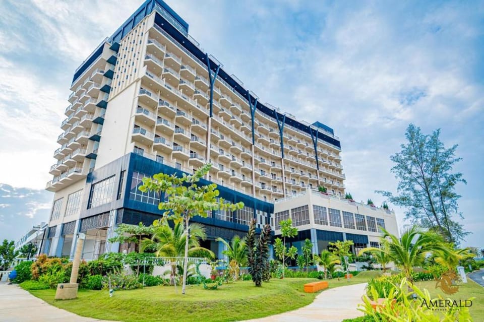 Residenz Apartments @ Amerald Resort Hotel Desaru Apartment in Johor