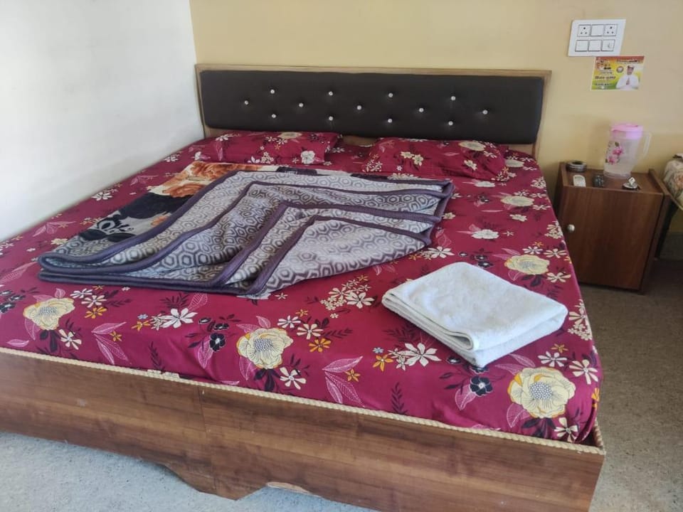 Hotel Kamal Ganga & Restaurant Apartment in Uttarakhand