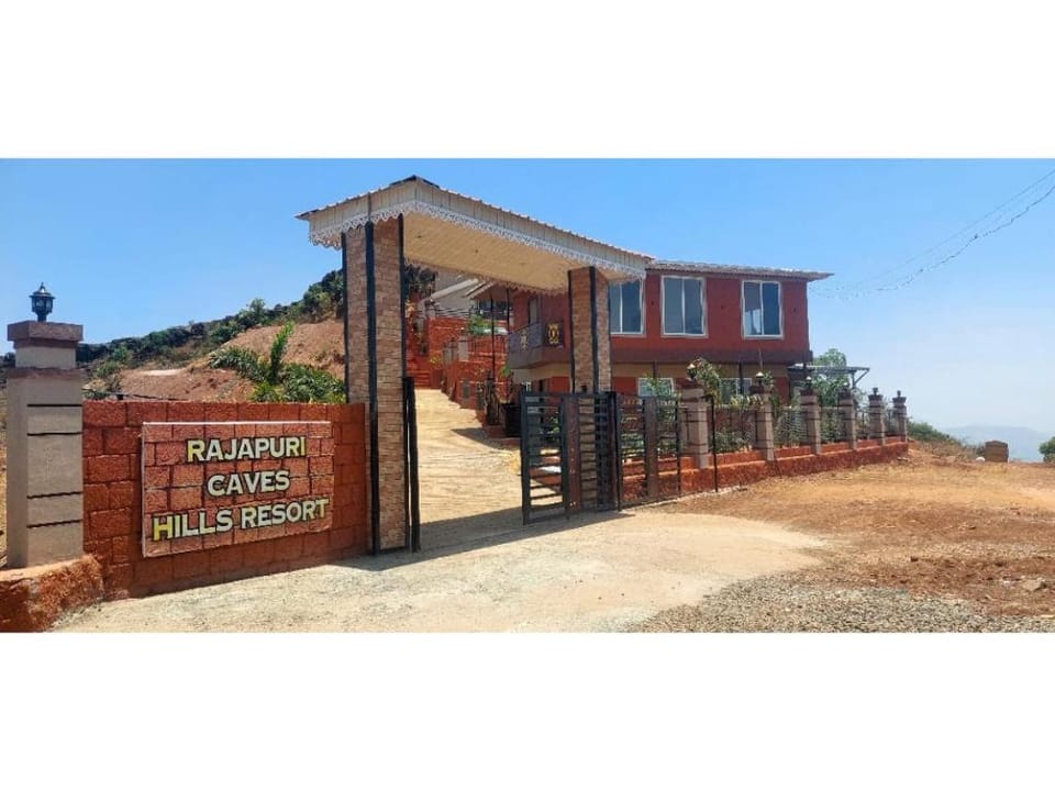 Rajapuri Caves Hills Resort Hotel in Maharashtra
