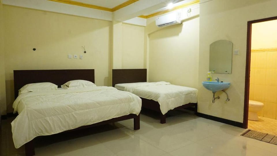Guest House Halal Square Hotel in Indonesia