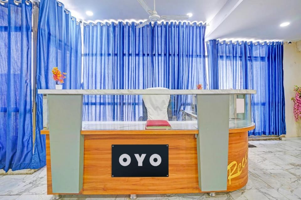 Super Hotel O N R Hotel in Ahmedabad