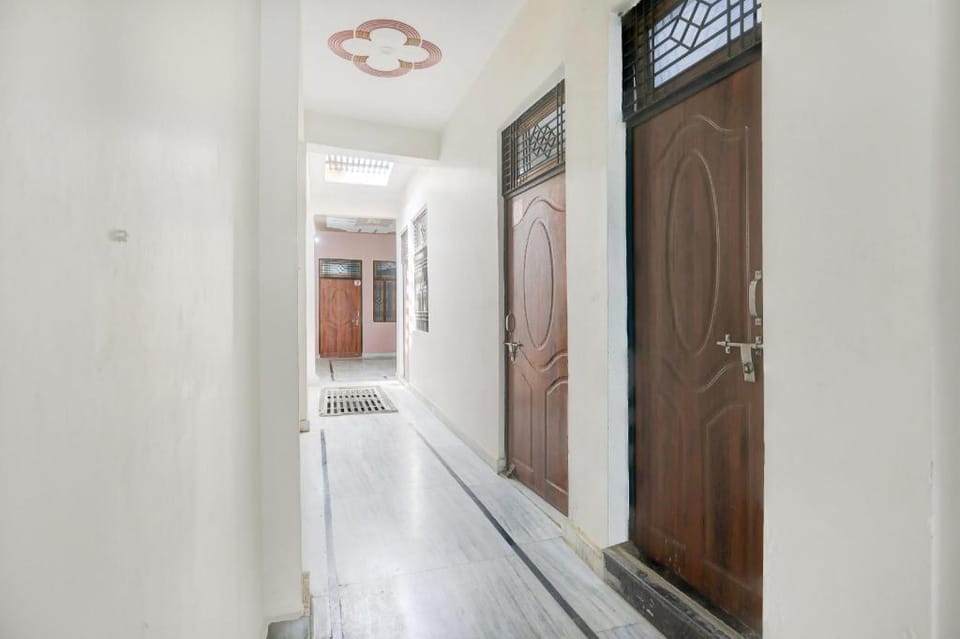 SPOT ON A K Hotal And Restaurant Hotel in Uttar Pradesh
