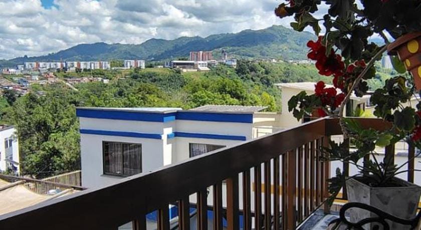 La iguana cafe y mas Hotel in Dosquebradas