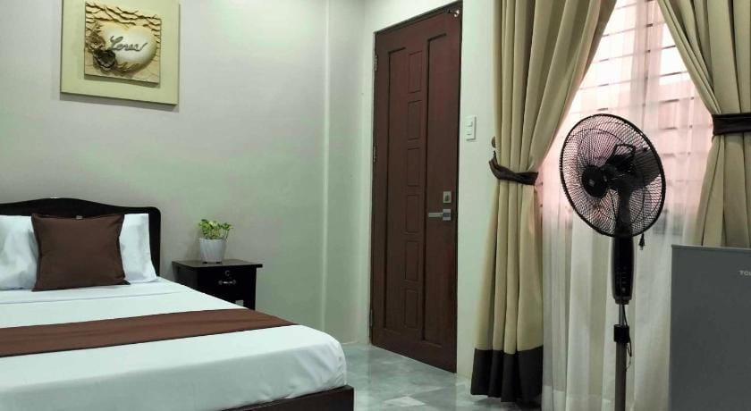 Jmorino Pension House Palawan City Center Hotel in Puerto Princesa