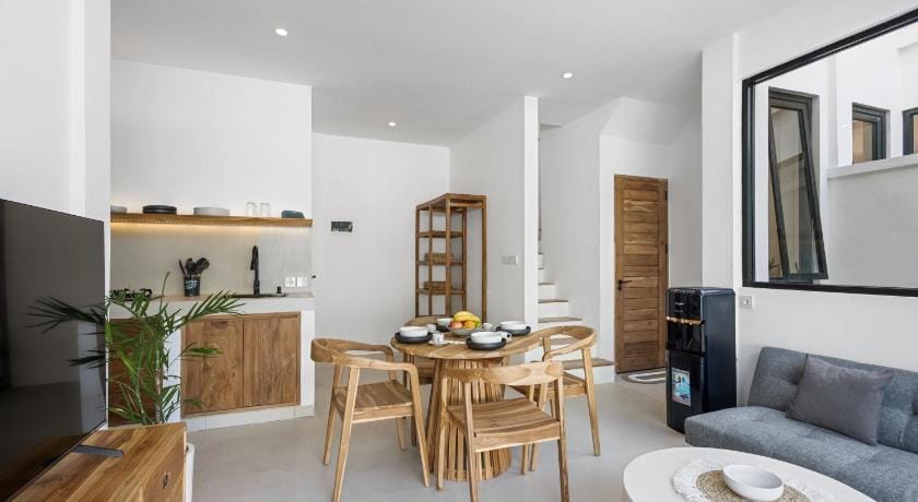 White Residence - Art & Boutique Villas Hotel in North Kuta