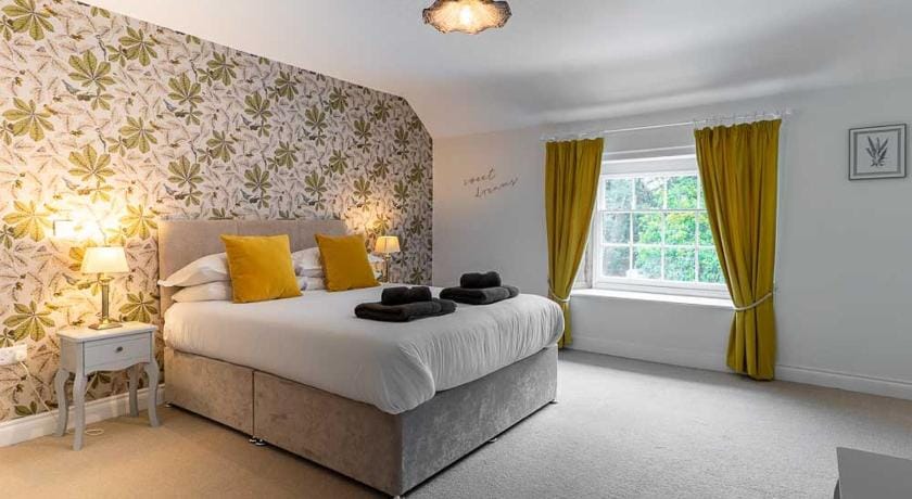 Holyland House - Greenacres Estates Apartment in Wales