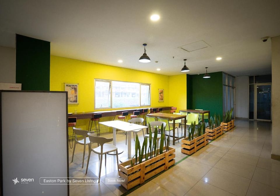 Easton Park Apartemen by 7RM Hotel in West Java