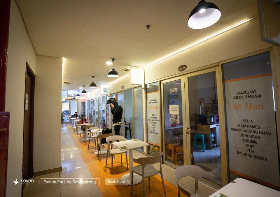 Easton Park Apartemen by 7RM Hotel in West Java