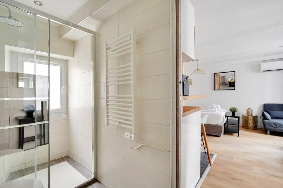 Lovely studio for two persons - Sentier Apartment in Paris