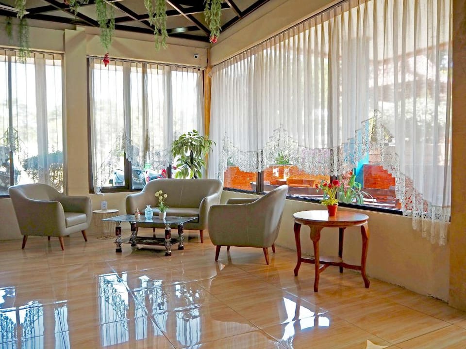 Oak Lawang Hotel in East Java