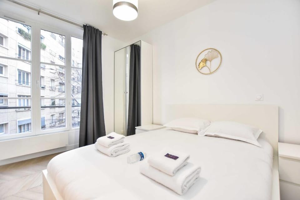 Calm Apartment -1BR/4P- Bastille Apartment in Paris