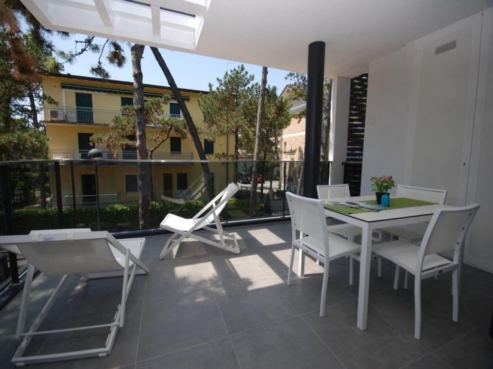 Stylish and Luxury  Contemporary Apartment Hideaway Apartment in Lignano Sabbiadoro